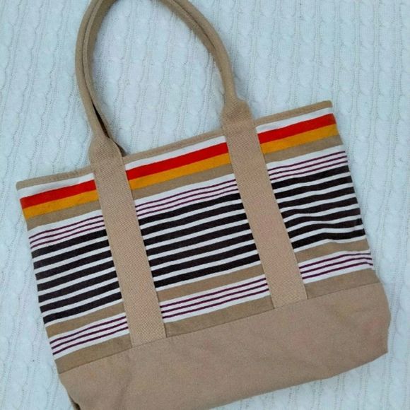 Aeropostale Handbags - NWOT Aeropostale Tote Bag